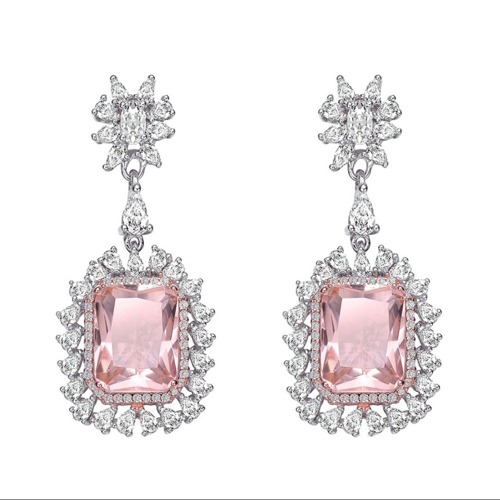 Worn Once: Genevive Earrings